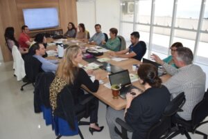 Read more about the article Assessores de Projetos das Associações de Municípios de SC realizam reunião pautada na Rede SICONV e no II Encontro Estadual de GMC’s