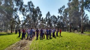 Read more about the article Colegiado de Agricultura da AMEOSC realiza viagem técnica para prospecção de inovação para Agricultores