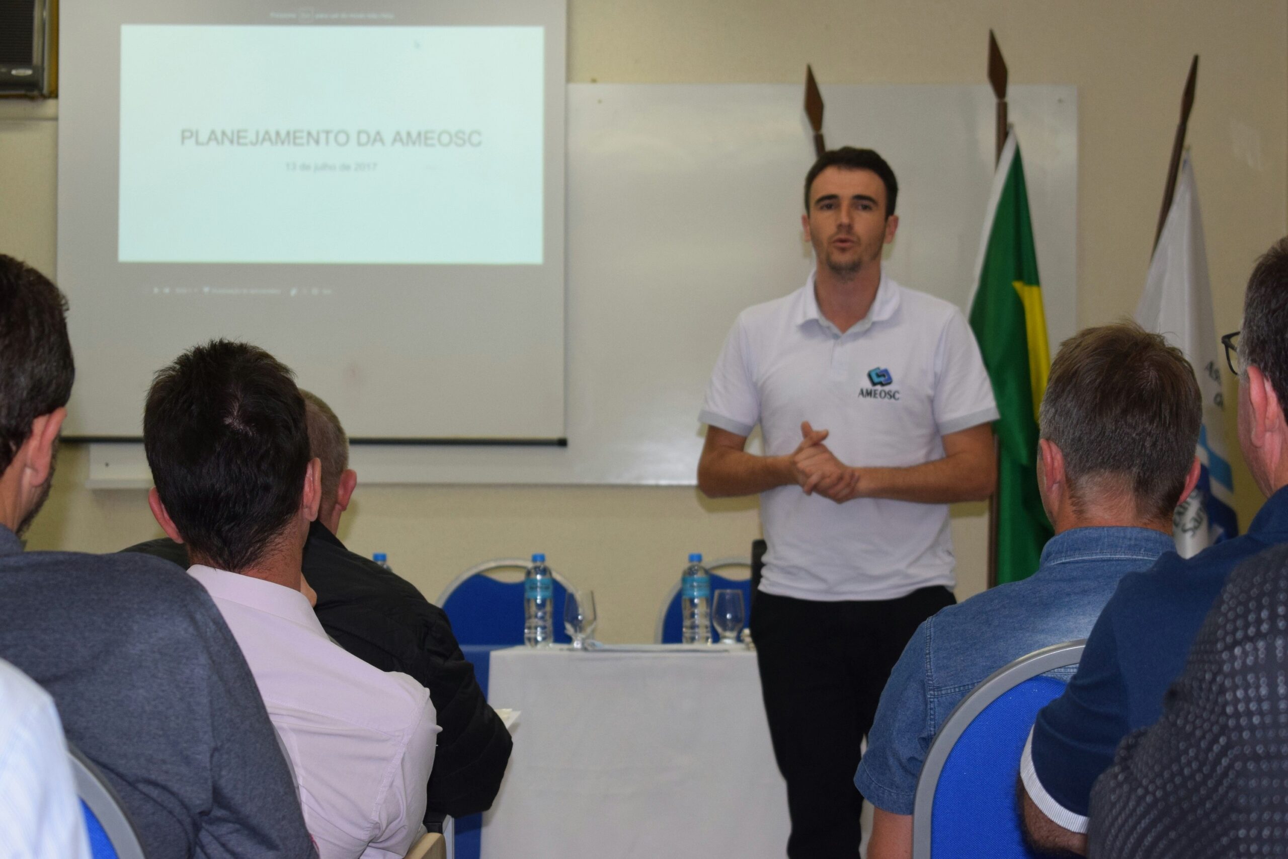 You are currently viewing Planejamento Estratégico da AMEOSC em pauta na Assembleia Geral dos Prefeitos da região