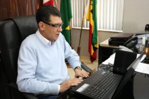 Read more about the article Prefeitos da região da Ameosc decidem manter suspensas aulas e atividades esportivas e culturais até 12 de outubro