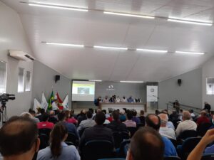 Read more about the article Representantes da Ameosc e do Conder participam de audiência pública organizada pela Alesc em Chapecó