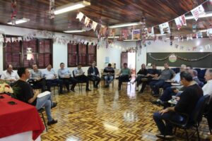 Read more about the article Ameosc realiza assembleia com prefeitos para debater assuntos importantes