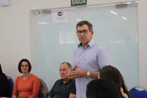 Read more about the article Colegiado de Assistência Social debate implantação de cartão magnético