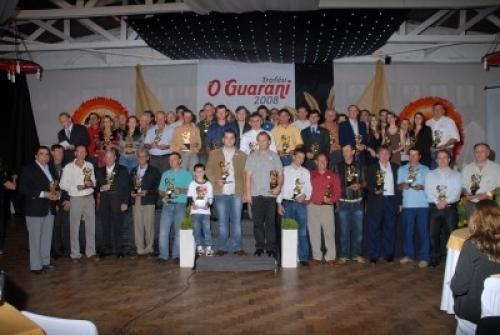 You are currently viewing Troféu O Guarani 2008 – Administração Municipal incentiva setor produtivo e premia destaques