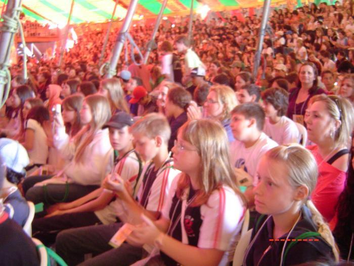 You are currently viewing Alunos de Iporã do Oeste participam da 5ª Jornada Nacional da Literatura