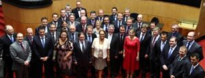 Read more about the article DEPUTADOS SÃO EMPOSSADOS PARA MANDATO NA 55ª LEGISLATURA