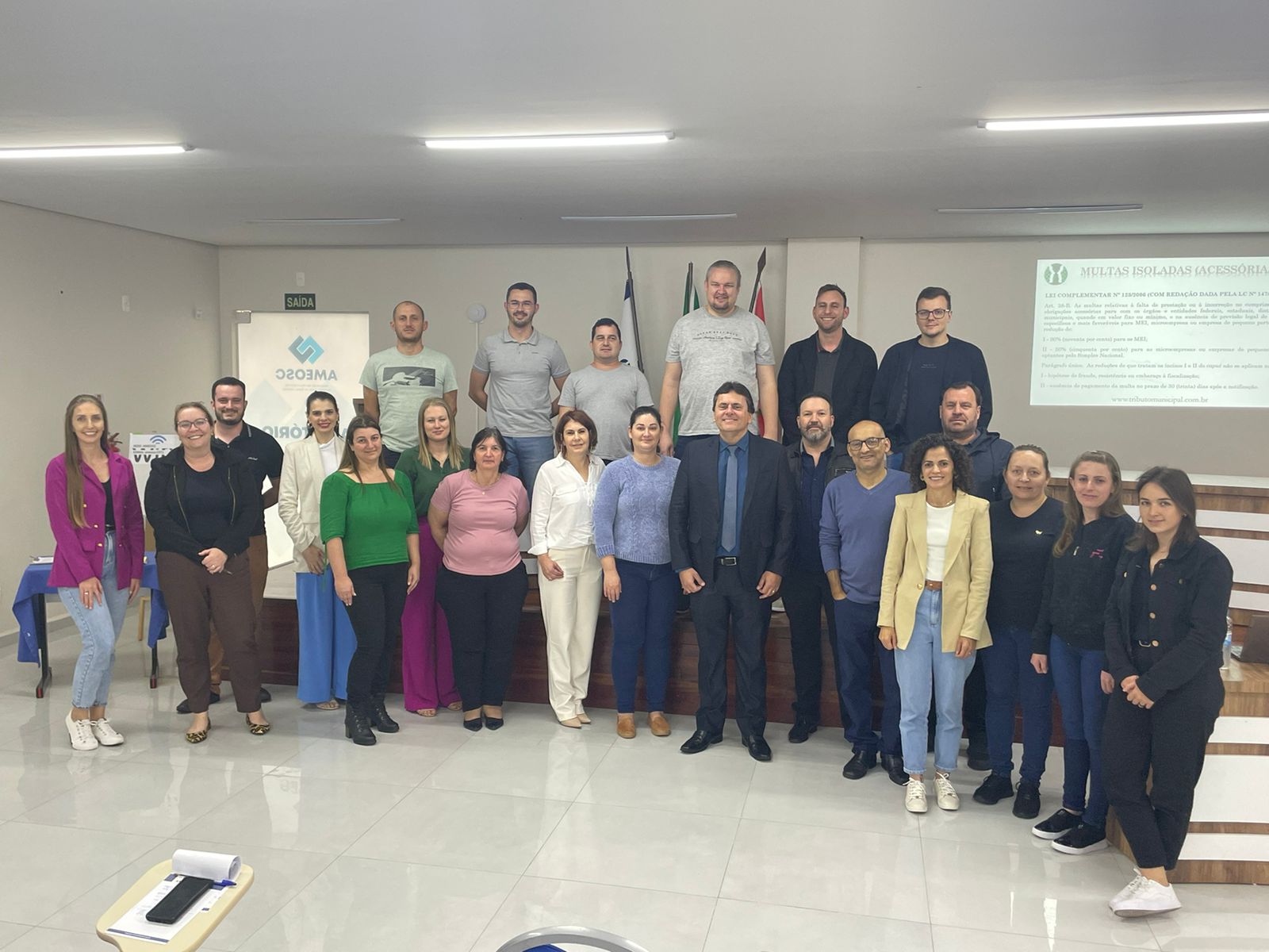 You are currently viewing Ameosc realiza curso sobre Reforma Tributária e ISS no Simples Nacional